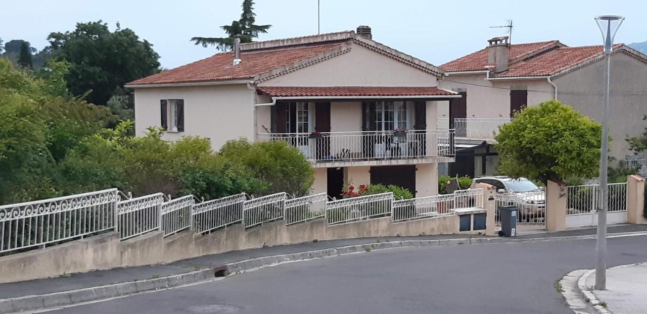 Studio 25 Le Pradet Exterior photo